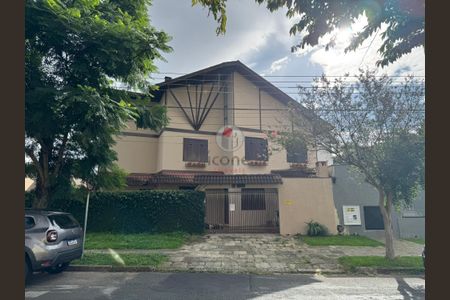 6_photo/94dce363bf.65a5c6c23ae0fb49-ATLAS-8f49960b-1e3d-45d4-a143-6e0f4e0ba92d.jpg de casa para alugar com 3 quartos, 280m² em Água Verde, Curitiba