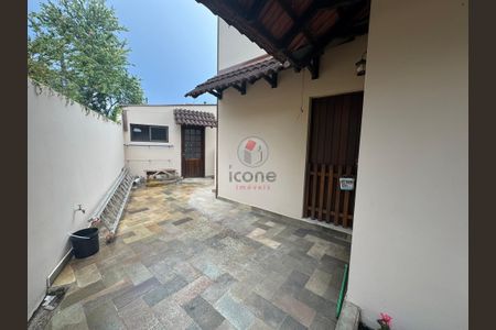 11_photo/94dce363bf.65a5c6c23ae0fb49-ATLAS-df9240b8-8bc0-439c-a667-46b1925a3961.jpg de casa para alugar com 3 quartos, 280m² em Água Verde, Curitiba