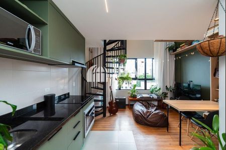 4_photo/94dce363eb.e262335d0ac1e1f2-ATLAS-90cb82ca-a5fb-4e4b-a8e4-bb9af240e96d.jpg de apartamento à venda com 1 quarto, 38m² em Água Verde, Curitiba