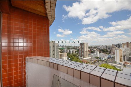 5_photo/94dce3646b.ccb6c7c4df48404c-ATLAS-c7dfc8a4-86c5-4bbe-be54-be2b4d41a1c4.jpg de apartamento à venda com 3 quartos, 70m² em Água Verde, Curitiba