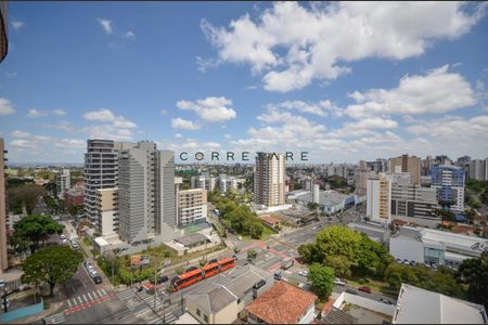 30_photo/94dce3646b.ccb6c7c4df48404c-ATLAS-eab6e7a2-057e-403c-9a9e-3bba672f6695.jpg de apartamento à venda com 3 quartos, 70m² em Água Verde, Curitiba