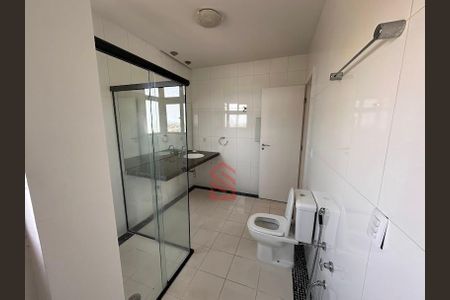 12_photo/94dce364f9.5e6401c36e8486cd-ATLAS-2be134ea-c51e-4518-b8dd-9bf0141c3f8b.jpg de apartamento à venda com 3 quartos, 184m² em Água Verde, Curitiba