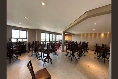 6_photo/94dce364f9.5e6401c36e8486cd-ATLAS-c39e60cb-6b63-4c3c-82db-8c87915bf4c8.jpg de apartamento à venda com 3 quartos, 184m² em Água Verde, Curitiba