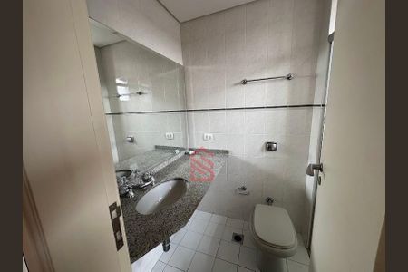 4_photo/94dce364f9.5e6401c36e8486cd-ATLAS-d5b386aa-82f7-40f2-aba3-d70608bf7153.jpg de apartamento à venda com 3 quartos, 184m² em Água Verde, Curitiba