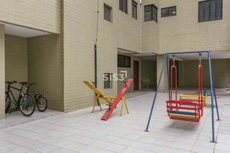 48_photo/94dce364f9.959fbc9e9cb74a6f-ATLAS-0aa9bede-5fca-4762-8edf-6b845a20cc80.jpg de apartamento à venda com 3 quartos, 100m² em Água Verde, Curitiba