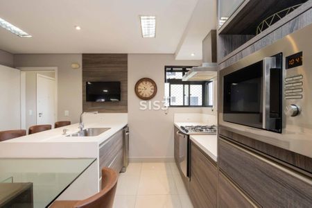 12_photo/94dce364f9.959fbc9e9cb74a6f-ATLAS-e7a55c34-e408-4832-950f-c6db3f67d26c.jpg de apartamento à venda com 3 quartos, 100m² em Água Verde, Curitiba