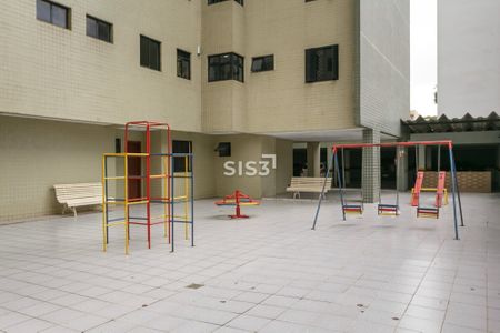 47_photo/94dce364f9.959fbc9e9cb74a6f-ATLAS-e7a9b262-b022-4a8e-82ed-66fad71cd046.jpg de apartamento à venda com 3 quartos, 100m² em Água Verde, Curitiba