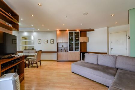 9_photo/94dce36585.3bb1e70dbde8661c-ATLAS-2d1cbb8b-44d8-4b24-a78b-52b6ffb1b8d9.jpg de apartamento à venda com 3 quartos, 90m² em Portão, Curitiba