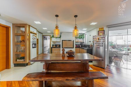 34_photo/94dce365cf.f22aa68387a9009d-ATLAS-0b3cfb6e-0f20-42bb-8872-49e869a42e81.jpg de apartamento à venda com 4 quartos, 336m² em Portão, Curitiba