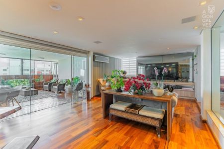 38_photo/94dce365cf.f22aa68387a9009d-ATLAS-e914c359-2d87-4c19-a528-c3025ee566f4.jpg de apartamento à venda com 4 quartos, 336m² em Portão, Curitiba