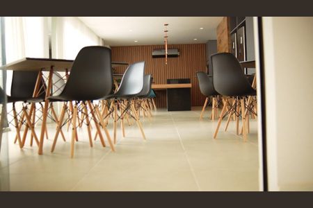 13_photo/94dce3663b.46f4a569a15f0e6c-ATLAS-b9d408f2-d07b-4fc4-8f0a-bd63c94861bc.jpg de apartamento à venda com 2 quartos, 52m² em Água Verde, Curitiba