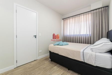 9_photo/94dce3663b.9c9ea84adea11396-ATLAS-b93efe1d-b70f-478f-a467-8cee29b7a93d.jpg de kitnet/studio à venda com 1 quarto, 36m² em Água Verde, Curitiba