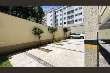 3_photo/94dce366db.634b90aac120c2e2-ATLAS-08bb35f2-ccd3-426a-b4d6-eeb42d00e1de.jpg de apartamento para alugar com 3 quartos, 64m² em Água Verde, Curitiba