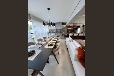 6_photo/94dce366fb.0e296c41a5ca58af-ATLAS-d882dc47-1300-42b6-9ebe-501b3fb2a98d.jpg de apartamento à venda com 3 quartos, 68m² em Água Verde, Curitiba