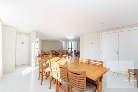 30_photo/94dce36713.3ccdbef16dd75247-ATLAS-b211a521-48c2-4ae1-bdaf-274846a4d01a.jpg de apartamento à venda com 1 quarto, 35m² em Portão, Curitiba