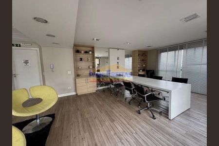 3_photo/94dce367a9.2606b21c492e147b-ATLAS-4cd2f9cf-962b-4788-8577-178d024a33bd.jpg de apartamento à venda com 1 quarto, 33m² em Portão, Curitiba