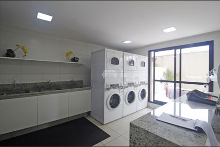 22_photo/94dce367a9.c5a64afbe5b76742-ATLAS-8ec112a8-fa70-4375-b359-b2e5346eb181.jpg de apartamento para alugar com 1 quarto, 45m² em Portão, Curitiba