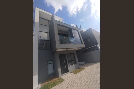 47_photo/94dce368e3.e5c1dbf3952ec410-ATLAS-324a6d46-d1e2-47fa-9f27-35b109ddbbfa.jpg de casa à venda com 3 quartos, 182m² em Portão, Curitiba