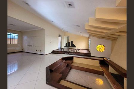 14_photo/94dce369f1.b97733ac54945130-ATLAS-b8eacb15-8701-4cde-b8e5-5687e21434ce.jpg de casa à venda com 4 quartos, 325m² em Portão, Curitiba