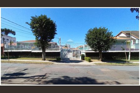 31_photo/94dce36a5d.2fbf56e8d063d99e-ATLAS-a64dcc70-0e2e-4920-b7e7-bd9de5faf8db.jpg de casa para alugar com 3 quartos, 94m² em Portão, Curitiba