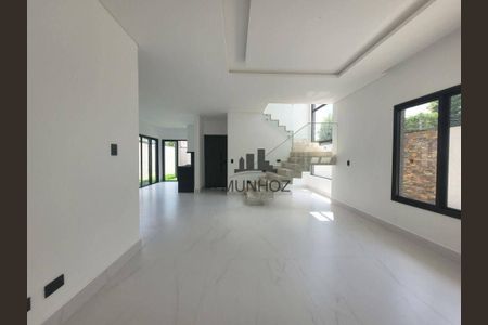 20_photo/94dce36a6f.b8c4f165c1f119ea-ATLAS-e83bbd1a-808b-4985-873c-352774c81581.jpg de casa de condomínio à venda com 3 quartos, 179m² em Portão, Curitiba