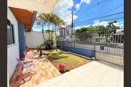 2_photo/94dce36a87.8280fc8df53f6233-ATLAS-226ba13d-2877-4f7e-8dc9-c0523be18b7f.jpg de casa à venda com 2 quartos, 198m² em Portão, Curitiba