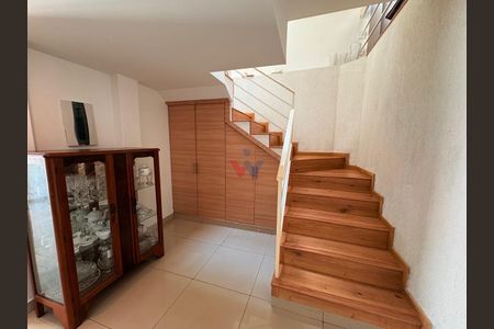 3_photo/94dce36a87.8280fc8df53f6233-ATLAS-2ab9ceca-4a1a-4de0-8c46-d890e7f55833.jpg de casa à venda com 2 quartos, 198m² em Portão, Curitiba