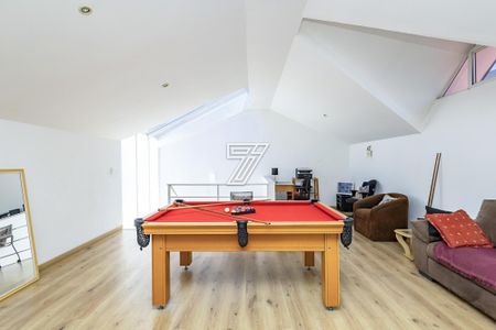 12_photo/94dce36a87.8280fc8df53f6233-ATLAS-443c90c8-e7e0-413b-a4d6-dd693b6bfcac.jpg de casa à venda com 3 quartos, 192m² em Portão, Curitiba