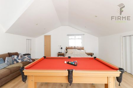 18_photo/94dce36a87.8280fc8df53f6233-ATLAS-7128dc88-7524-43d2-8d67-a2d688bd84df.jpg de casa à venda com 3 quartos, 192m² em Portão, Curitiba