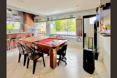 20_photo/94dce36aab.85af573e44074131-ATLAS-e6d56efd-ac96-4100-b016-7dde2cc693f2.jpg de casa à venda com 4 quartos, 305m² em Portão, Curitiba