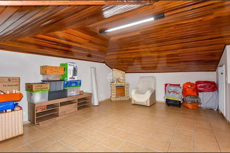 29_photo/94dce36b15.e02bbd74c619fcc4-ATLAS-bd93e7e6-0db2-4fd2-a73a-bfe5037e8d06.jpg de casa à venda com 3 quartos, 142m² em Portão, Curitiba