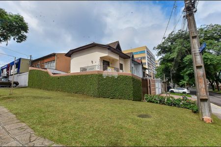 3_photo/94dce36b15.e02bbd74c619fcc4-ATLAS-c7f36d35-d913-4a4f-9aaa-197c1c87545d.jpg de casa à venda com 3 quartos, 142m² em Portão, Curitiba