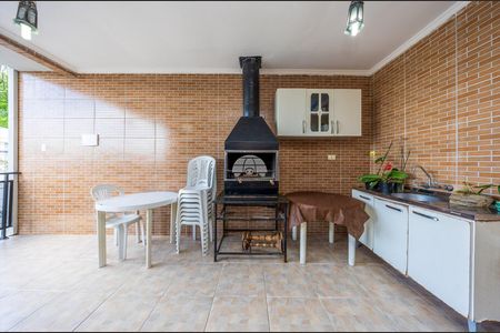 18_photo/94dce36b1f.52aeae8b2a6b4def-ATLAS-7b3cb06d-bb25-4c42-a101-0304090c9d5c.jpg de casa à venda com 3 quartos, 208m² em Portão, Curitiba