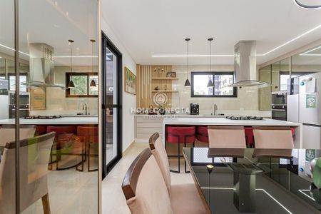 13_photo/94dce36b77.727aa8b94b909c75-ATLAS-b914a93e-e642-4f02-af23-02c120f289a8.jpg de casa à venda com 4 quartos, 232m² em Portão, Curitiba