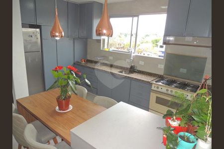 4_photo/94dce36bc3.8406d85b1cc03178-ATLAS-e84d3e12-0724-4346-b76c-2cb8e8d2f8ff.jpg de apartamento à venda com 3 quartos, 68m² em Portão, Curitiba