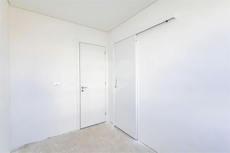 11_photo/94dce36c21.aafc750051720c32-ATLAS-c63a618c-b525-4e6c-8aa4-b6dd5cd83614.jpg de apartamento à venda com 2 quartos, 78m² em Portão, Curitiba