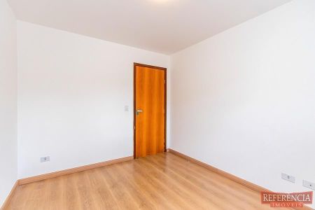 8_photo/94dce36d0b.c3884fe3d607e2e8-ATLAS-71bdecc2-97b2-42ed-a6be-f98a0db19a7b.jpg de casa para alugar com 3 quartos, 132m² em Santa Quiteria, Curitiba