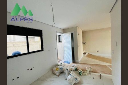 12_photo/94dce36d0d.77fa9bd083dc096a-ATLAS-5ceaf0fb-86f1-4820-966e-b5ce55918650.jpg de casa à venda com 3 quartos, 126m² em Santa Quiteria, Curitiba