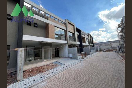 40_photo/94dce36d0d.77fa9bd083dc096a-ATLAS-88a2a1f9-45b9-484c-8782-e10e8d521bd8.jpg de casa à venda com 3 quartos, 126m² em Santa Quiteria, Curitiba