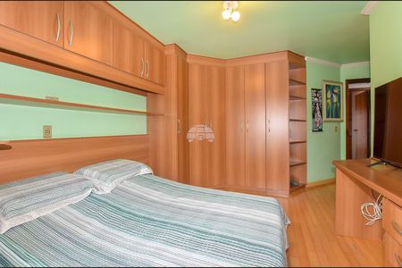 14_photo/94dce36daf.9572e7b1eb576615-ATLAS-cc2fbc35-00e9-4c8e-a2bd-7d784d4bcd4d.jpg de casa à venda com 4 quartos, 385m² em Portão, Curitiba