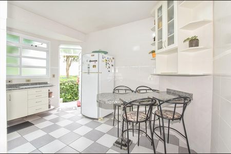 9_photo/94dce36daf.9572e7b1eb576615-ATLAS-e84ac749-2ddf-4ecf-808f-2d3236c1d244.jpg de casa à venda com 4 quartos, 385m² em Portão, Curitiba