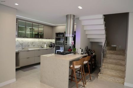 8_photo/94dce36de3.20b1407c08fdccdc-ATLAS-538be213-eb88-43e4-8ed9-94e7b1b1f8ee.jpg de casa à venda com 4 quartos, 168m² em Portão, Curitiba