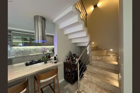 13_photo/94dce36de3.20b1407c08fdccdc-ATLAS-fb2f95b7-27d8-4f1e-a437-ad2fb754a02c.jpg de casa à venda com 4 quartos, 168m² em Portão, Curitiba