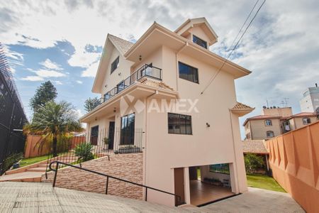 5_photo/94dce36de3.b7afec13c8c84584-ATLAS-01b38a80-e38d-465c-b71a-76bae9895c2e.jpg de casa à venda com 4 quartos, 435m² em Portão, Curitiba