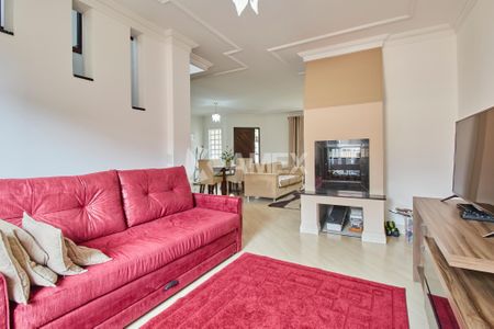 8_photo/94dce36de3.b7afec13c8c84584-ATLAS-6d0676c3-caab-4085-8211-9c3237dfe76d.jpg de casa à venda com 4 quartos, 435m² em Portão, Curitiba