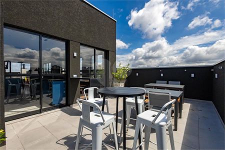 5_photo/94dce36eab.72f38772c60cc7a0-ATLAS-8faeeacd-151f-4960-b764-9f473fbcf5ca.jpg de apartamento à venda com 3 quartos, 80m² em Portão, Curitiba