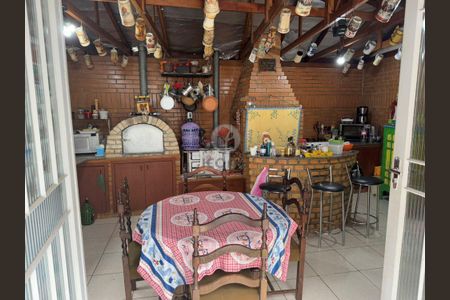 47_photo/94dce36ed3.8a734c1c2a3b006e-ATLAS-baa1db47-96aa-4e0c-9832-14f6d81dfbff.jpg de casa para alugar com 3 quartos, 300m² em Portão, Curitiba