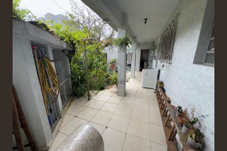 33_photo/94dce36ed3.8a734c1c2a3b006e-ATLAS-eb65b244-de9f-40ab-b94d-f9c7ee7834a5.jpg de casa para alugar com 3 quartos, 300m² em Portão, Curitiba