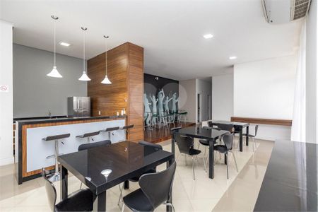 2_photo/94dce36f81.507a38b60af2f892-ATLAS-3c32da2b-da25-4bd3-9252-9a9c8a56caf4.jpg de apartamento à venda com 3 quartos, 125m² em Portão, Curitiba