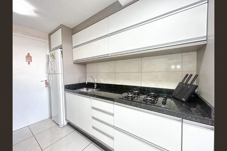 5_photo/94dce36fd3.92cfe10eaf4165e1-ATLAS-0e9bb121-7526-4aa4-97e3-54ebbbd12489.jpg de apartamento à venda com 3 quartos, 73m² em Portão, Curitiba